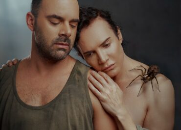 «Το φιλί της γυναίκας αράχνης» από τις 9 Οκτωβρίου στο Θέατρο Αλκμήνη – δεύτερη χρονιά επιτυχίας