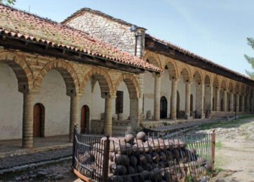 Δήμος Ιωαννιτών : : Ψηφιακή καταγραφή και τεκμηρίωση της συλλογής του Δημοτικού Μουσείου στο Ασλάν Τζαμί