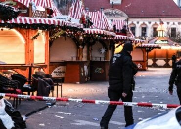 Έκλεισε και τυπικά η χριστουγεννιάτικη αγορά στο Μαγδεμβούργο