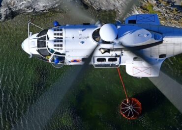 Airbus: Οκτώ νέα ελικόπτερα Airbus H215 για την Ελλάδα για την αντιμετώπιση των δασικών πυρκαγιών