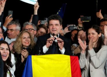 Ο ευρωπαϊστής υποψήφιος Νικουσόρ Νταν εκλέγεται Πρόεδρος της Ρουμανίας