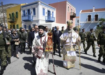 Παρουσία ΥΕΘΑ Νίκου Δένδια στον εορτασμό των Αγίων Κωνσταντίνου και Ελένης στο Καστελλόριζο, επίσκεψη στη ΔΑΝ Μεγίστης