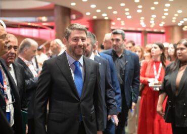 Νίκος Ανδρουλάκης: «9 προτάσεις για ανταγωνιστικές μικρομεσαίες επιχειρήσεις»