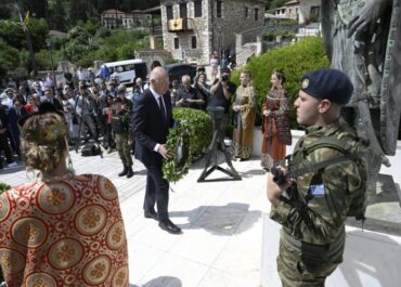Παρουσία ΥΕΘΑ Ν. Δένδια στις εκδηλώσεις μνήμης «Παλαιολόγεια 2025», στον Μυστρά