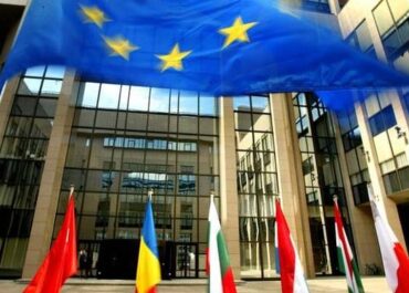 Ουκρανία/Ρωσία: Δήλωση της Ύπατης Εκπροσώπου εξ ονόματος της Ευρωπαϊκής Ένωσης σχετικά με την έκκληση για κατάπαυση του πυρός