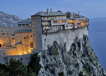 ΥΠΠΟ: Πλήρης επίγνωση της αρχαιολογικής, ιστορικής και πνευματικής σημασίας του Αγίου Όρους