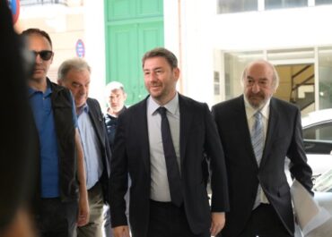 Νίκος Ανδρουλάκης: «Με τις ευλογίες της Νέας Δημοκρατίας, ισχυρά ολιγοπώλια και καρτέλ κάνουν πανάκριβη την καθημερινότητα των πολιτών»