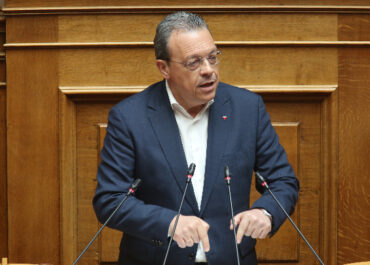 Σωκράτης Φάμελλος: Το καθεστώς Μητσοτάκη κάνει ό,τι μπορεί για να κρύψει την αλήθεια και τις ευθύνες για το δυστύχημα των Τεμπών