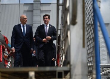 Παρουσία ΥΕΘΑ Νίκου Δένδια στην τελετή καθέλκυσης της Φ/Γ «ΦΟΡΜΙΩΝ», στη Λοριάν της Γαλλίας
