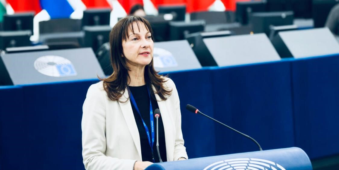 Έλενα Κουντουρά: Ανεπαρκής και ανεύθυνη η κυβέρνηση στα κρίσιμα ζητήματα ενίσχυσης της ασφάλειας των αερομεταφορών, μετά και τη νέα παραπομπή της Ελλάδας στο Ευρωπαϊκό Δικαστήριο