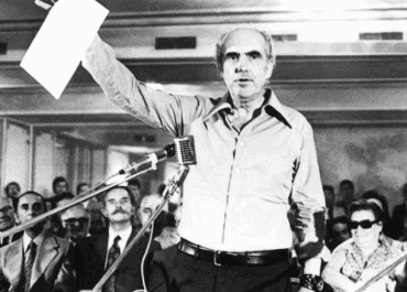 Νίκος Ανδρουλάκης:  Σήμερα συμπληρώνονται 29 χρόνια από τον θάνατο του ιδρυτή του Πανελλήνιου Σοσιαλιστικού Κινήματος, Ανδρέα Παπανδρέου