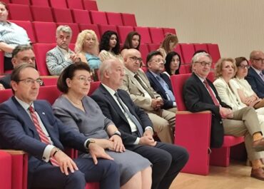 Λίνα Μενδώνη και Γιώργος Φλωρίδης παρουσίασαν το αναμορφωτικό μέτρο «Δράσεις Πολιτισμού για μια πιο φιλική Δικαιοσύνη»