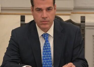Θάνος Πλεύρης : Δεν έχουν δικαίωμα υποβολής ασύλου