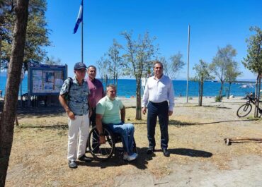Δήμος Καλαμάτας  : Αναρτήθηκαν οι Γαλάζιες Σημαίες στις πεντακάθαρες και φιλόξενες παραλίες του Δήμου