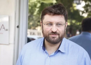 Κ. Ζαχαριάδης: Έξι χρόνια κυβέρνησης Μητσοτάκη, υποσχέθηκε την κυβέρνηση των αρίστων και έφτιαξε την κυβέρνηση των «φραπέδων» και των «χασάπηδων»