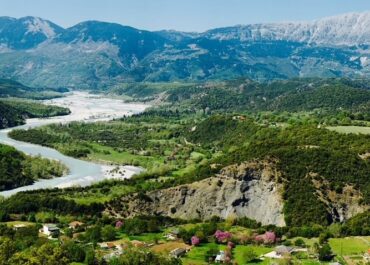 Το Κράτος απέναντι στον Εαυτό του: Η Κυβέρνηση αγνοεί τον ΟΦΥΠΕΚΑ για χάρη του Υδροηλεκτρικού Αυλακίου στην Κοιλάδα Αχελώου.