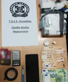 Σύλληψη 41χρονου αλλοδαπού διακινητή ναρκωτικών ουσιών με κατάσχεση σχεδόν ενός κιλού κοκαΐνης