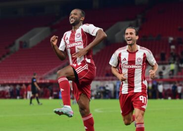 Νίκησε ο Ολυμπιακός τον Asteras Aktor  2-0 με  Γιαζίτζι και Ελ Κααμπί