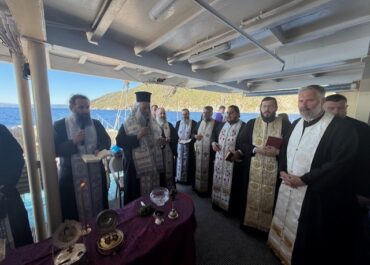 Προσκυνηματική Εκδρομή – Περίπλους του Αγίου Όρους από την Ιερά Μητρόπολη Κίτρους
