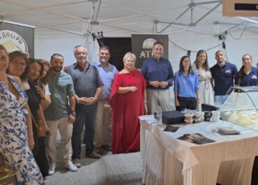 Με μεγάλη επιτυχία και συμμετοχή τοπικών επιχειρήσεων το 9ο Φεστιβάλ Τοπικών Προϊόντων & Αθωνικών Γεύσεων στην παραλία Ιερισσού