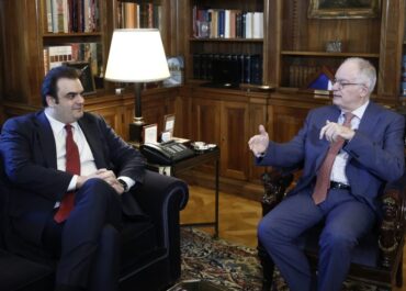 Συνάντηση του Προέδρου της Δημοκρατίας Κ. Τασούλα με τον Κυρ. Πιερρακάκη