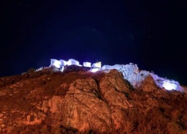 Λίνα Μενδώνη: Το Γυναικόκαστρο είναι σύμβολο ιστορίας, ταυτότητας και εργαλείο βιώσιμης ανάπτυξης