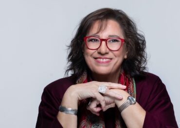 ΜΙΚΗΣ Ο ΛΥΡΙΚΟΣ ΤΟΥ ΑΙΩΝΑ ΣΥΝΑΥΛΙΑ ΣΤΟ ΙΡΙΣ ΣΤΗΝ ΕΛΕΥΣΙΝΑ ΜΕ ΜΑΡΙΑ ΦΑΡΑΝΤΟΥΡΗ ΚΑΙ ΓΡΗΓΟΡΗ ΒΑΛΤΙΝΟ 21/9