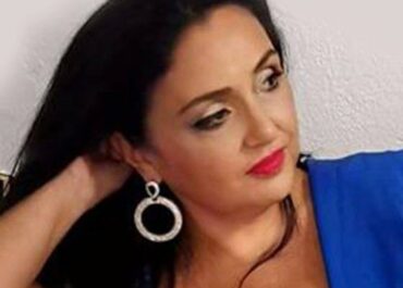 TRENDY BEAR  Σε όλους τους πολιτισμούς, τις εποχές και σε όλες τις ηλικίες ο άνθρωπος παίζει και συνομιλεί με κάποιο ομοίωμα.