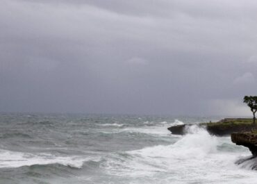 Reuters: Ο τυφώνας Melissa πλήττει την Τζαμάικα