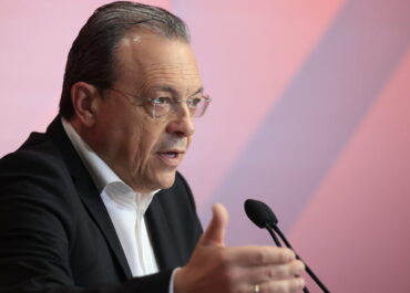 Σωκράτης Φάμελλος: Η κυβέρνηση τροφοδοτεί την τοξικότητα και τα ψευδή διλήμματα