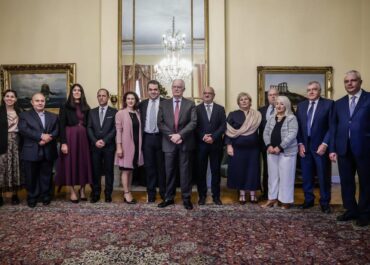 Συνάντηση του  Προέδρου της Δημοκρατίας Κωνσταντίνου Αν. Τασούλα με αντιπροσωπεία της Ανώτατης Συνομοσπονδίας Πολυτέκνων Ελλάδος