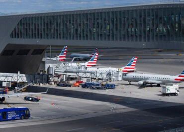 ΗΠΑ: Μείωση πτήσεων κατά 10% σε 40 πολυσύχναστα αεροδρόμια της χώρας