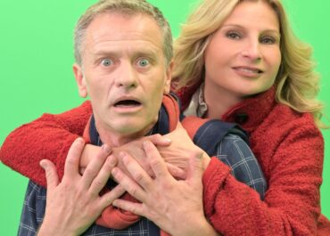 ΦΥΓΕ …ΑΝ ΜΠΟΡΕΙΣ – Black Friday ! τιμή: 12€ για τις δύο πρώτες παραστάσεις του Δεκεμβρίου