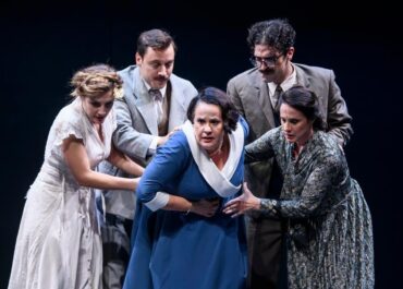 ΤΟ ΤΡΙΤΟ ΣΤΕΦΑΝΙ του Κώστα Ταχτσή, στο Θέατρο Τέχνης