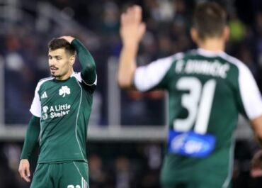 Ο Παναθηναϊκός ηττήθηκε με 3-2 απ’ την ΑΕΚ στη Λεωφόρο