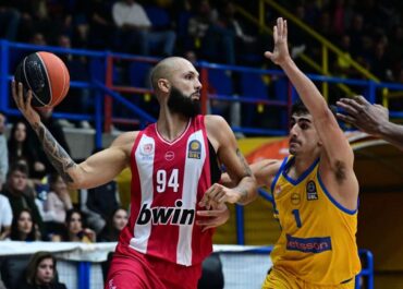 Ο Ολυμπιακός επικράτησε με 105-62 του Περιστερίου στο κλειστό «Ανδρέας Παπανδρέου»