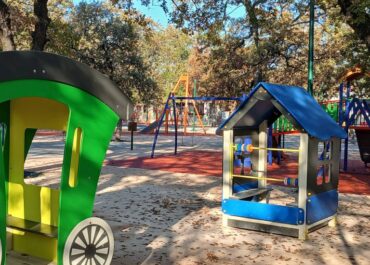 Δήμος Θεσσαλονίκης : Παράδοση νέας παιδικής χαράς στη Β’ Δημοτική Κοινότητα