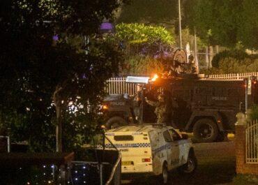 Αυστραλία: Τρομοκρατική επίθεση επίθεση στο Σίδνεϊ, άφησε τουλάχιστον 11 νεκρούς και πολλούς τραυματίες