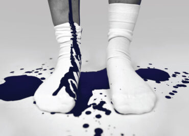 Η τέχνη τα δικαιολογεί, άραγε, όλα; Το πολυσυζητημένο κείμενο της Vanessa Springora για την κατάχρηση εξουσίας | από 19/1 στο Θέατρο Τέχνης