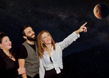 Αγνή Χιώτη και Βασιλική Βλάχου ενώνουν το 2026 θεατρικά τις δυνάμεις τους