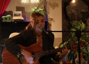 Η ΜΑΡΙΑ ΚΟΥΤΣΟΥΡΛΗ LIVE ΣΤΟ ”ΣΠΙΤΙ ART BAR” – ΠΕΜΠΤΗ 11 ΔΕΚΕΜΒΡΙΟΥ