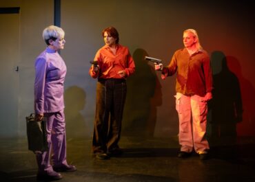 “Τσάι με μπαρούτι κύριε Πίντερ;” της Φωτεινής Βαμβούκη, στο θέατρο Lib’ro κάθε Σάββατο 19.00 έως 27/12