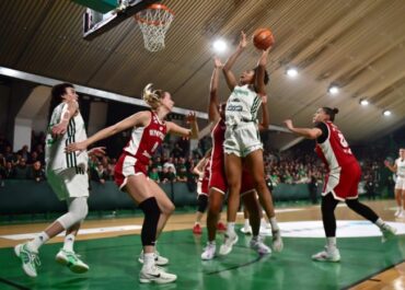 Στο ντέρμπι στο μπάσκετ Γυναικών  Παναθηναϊκός – Ολυμπιακός 88-85