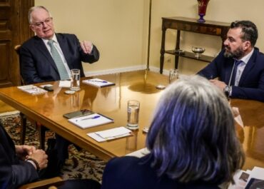 Συνάντηση του Προέδρου της Δημοκρατίας Κωνσταντίνου Αν. Τασούλα με εκπροσώπους και φορείς για θέματα οδικής ασφάλειας