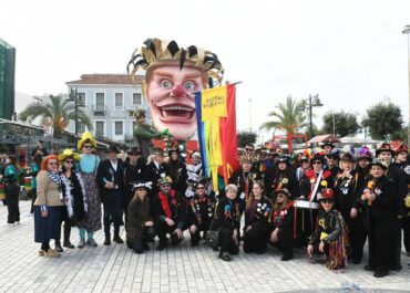 Δήμος Πατρέων :  Η πόλη υποδέχεται το Λάβαρο του Καρναβαλιού της και γίνεται για μια ακόμα φορά πρωταγωνίστρια!