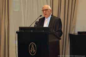 Ο Πρόεδρος της Βουλής κος N. Κακλαμάνης  στην επίσημη τελετή Μνημονίου Συνεργασίας του Ελληνοαφρικανικού Επιμελητηρίου Εμπορίου και Ανάπτυξης και της Enterprise Greece