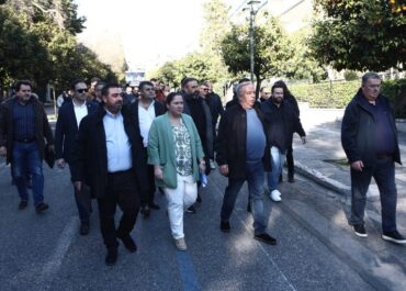 Εκπρόσωποι των 14 αγροτικών μπλόκων και κτηνοτρόφων στο Μαξίμου  : «Οι λύσεις δίνονται μέσα από διάλογο και για αυτό ήρθαμε»