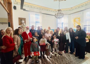 ΕΙΔΙΚΗ ΕΚΔΗΛΩΣΗ ΓΙΑ ΤΟ ΧΑΤΖΗΚΥΡΙΑΚΕΙΟ ΙΔΡΥΜΑ ΠΑΙΔΙΚΗΣ ΠΡΟΣΤΑΣΙΑΣ-ST’ NICHOLAS BUSINESS CLUB