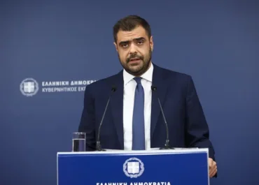 Παύλο Μαρινάκη  :  Περίπου 4 εκατομμύρια φορολογούμενοι από την αρχή του 2026 ξεκινούν να βλέπουν αυξήσεις στο εισόδημά τους