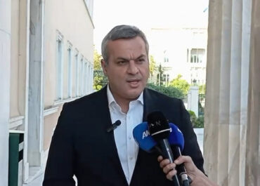 Χάρης Μαμουλάκης :  Η κυβέρνηση προστατεύει τις τράπεζες και τα funds που παρανόμησαν